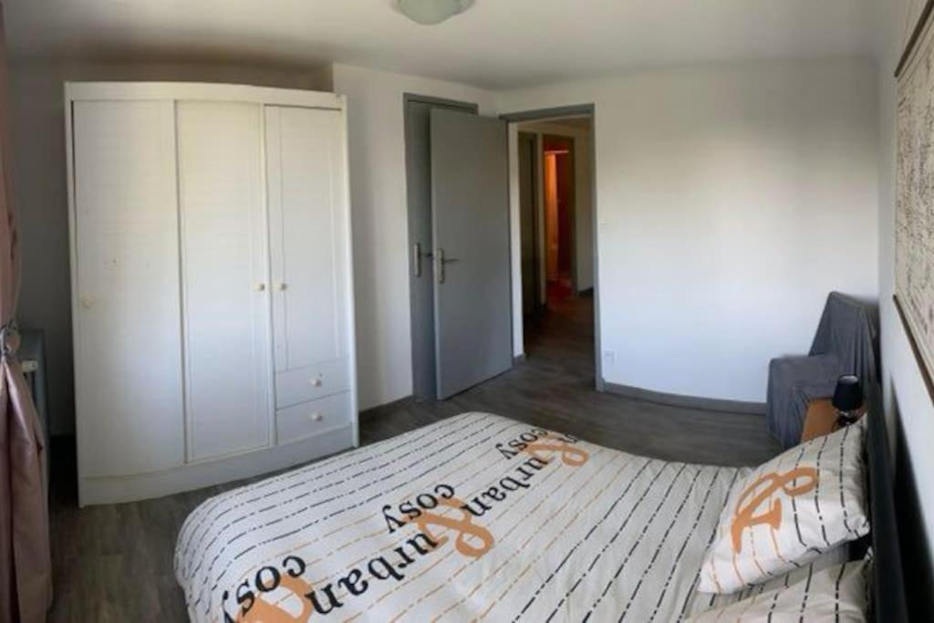 Appartement F1 25M² Les Farges  Kültér fotó
